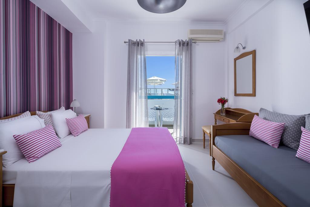 Santellini Hotel Kamari  Bilik gambar